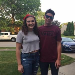 Meet your Posher, Anna